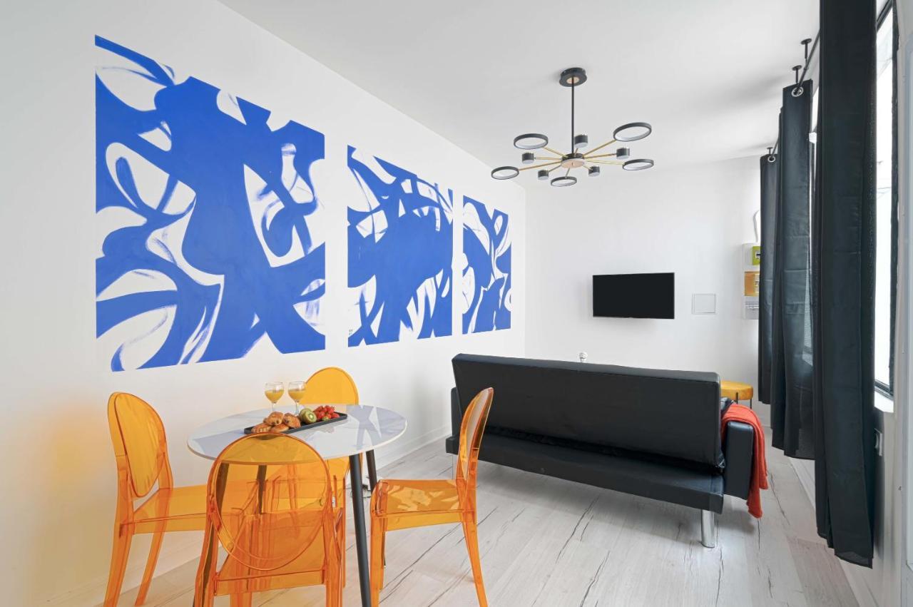 Modern Large Studio Apartment For 3 Paris Bagian luar foto