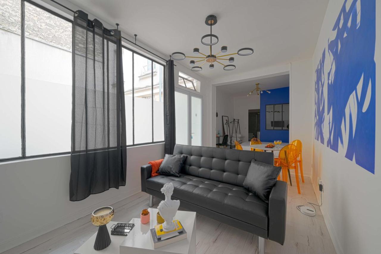 Modern Large Studio Apartment For 3 Paris Bagian luar foto